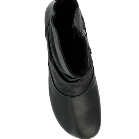 NWOT SPRING STEP ULZANA Black Comfort Bootie, Size 6 - Picture 3 of 7